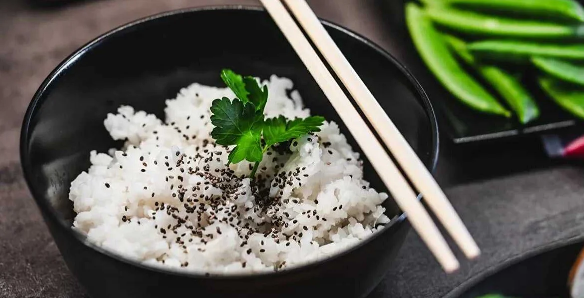 Рисовая диета: особенности, преимущества и риски