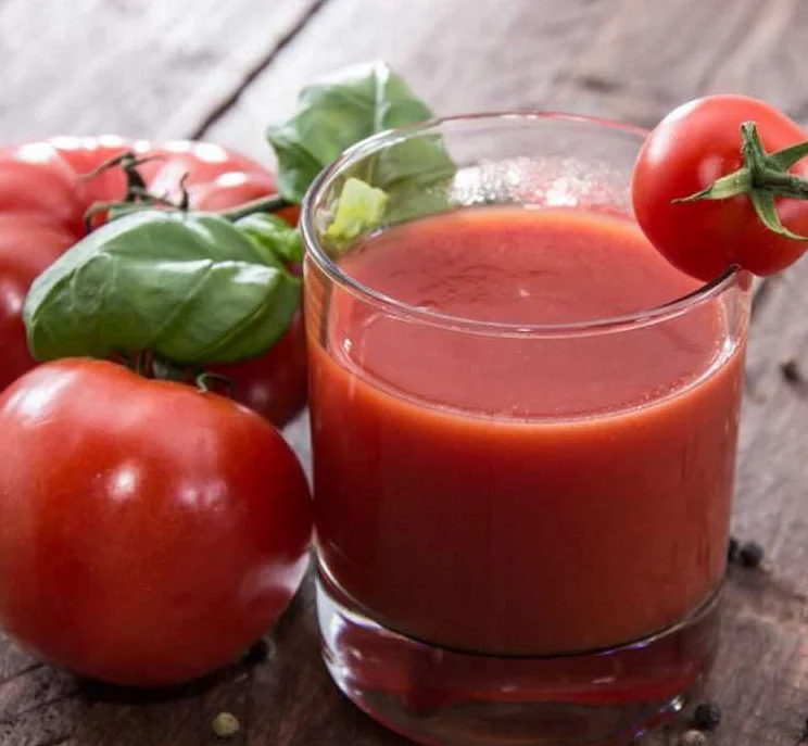 Как помогает похудеть томатный сок?