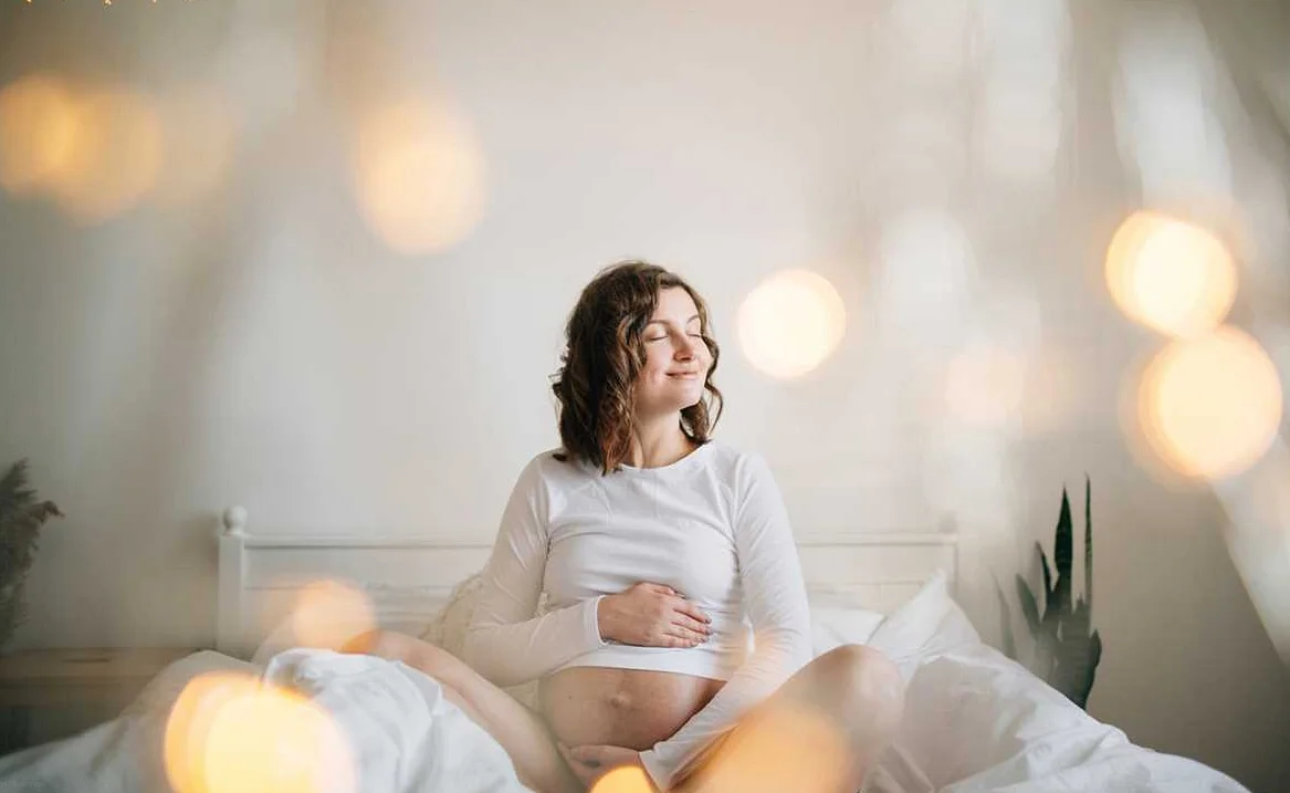 Как правильно спать в третьем триместре беременности