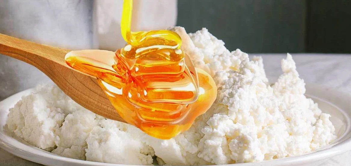 Волосы и здоровье: роль творога с медом